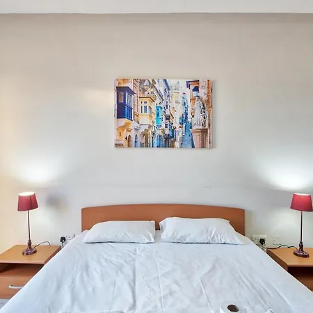 Lägenhet Seafront 3br In Tower Rd Opposite By 360 Estates *