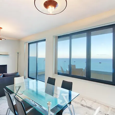 Apartment Seafront 3br In Tower Rd Opposite By 360 Estates