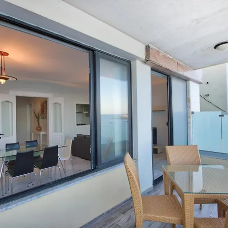 Seafront 3br In Tower Rd Opposite By 360 Estates *